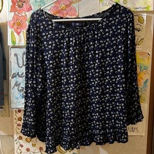 Blue gap blouse